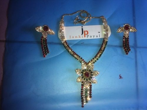 Designer Imitation Necklace Set