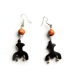 असॉर्टेड हैंडमेड कोकोनट इयररिंग