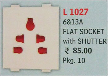 6 And 13a Flat Socket With Shutter - L 1027