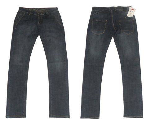 Light In Weight Regular Fit Jeans