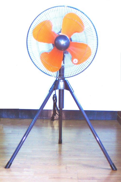 Stand Fan 18 Inches By Yuh Lin Technology Co., Ltd.