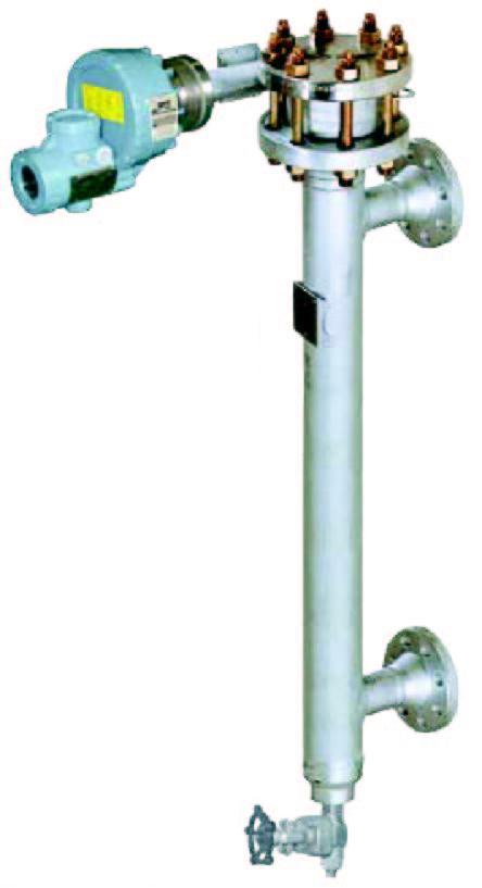 Displacer Level Transmitter