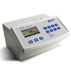 Bench-Top Turbidity Meter