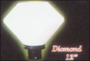 Diamond 12" Garden Light