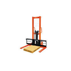 Straddle Stacker - 500 Kg & 1000 Kg Capacity, Adjustable Forks 1150mm Length, Versatile Lift Heights 1500mm to 3000mm