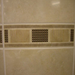 Onyx Border Tile