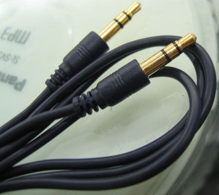 2 Foot 3.5mm Stereo Audio Cable