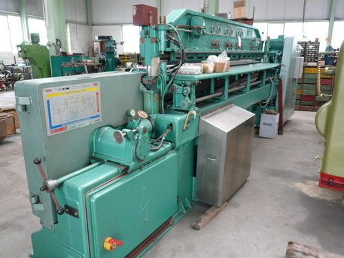 Leather Splitting Machine (RIZZI)