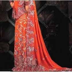 Wedding Lehengas - Silk Fabric, Elegant & Sophisticated Designs | Perfect for Modern Brides, Exceptional Finish & Neat Stitching