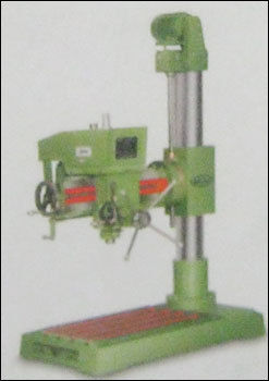 Universal Radial Drilling Machine