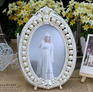 QM18001 Antique Photo Frame