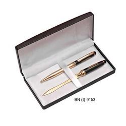 Two Pens Holder Box