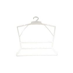 https://tiimg.tistatic.com/fp/1/001/766/plastic-hangers-250.jpg