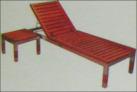 Wooden Lounger With Ss Base-109 (All Weather Proof)