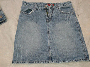 Adult Used Jean Skirt Capacity: 2-3 Ton/Day