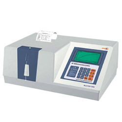 Maxlyzer Semi Automated Clinical Chemistry Analyzer