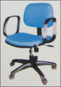 Revolving Reliable Office Chair