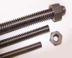 Polishing Stainless Steel Threaded Stud