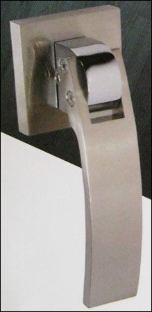 Premium Range Door Handles (506 R)