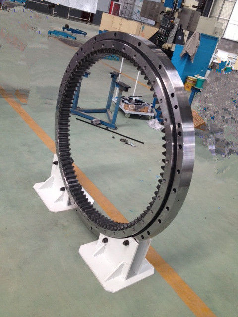 Slewing Bearing (EC210B)