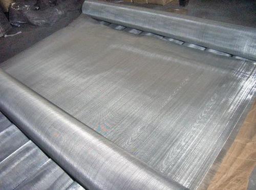 Stainless Steel Wire Mesh - 4.5m Width, Square Hole Shape | Acid, Alkali, Temperature, and Abrasion Resistant