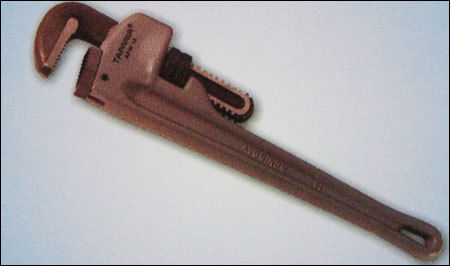 pipe wrench