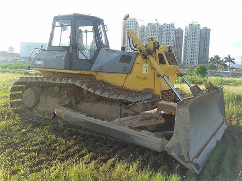 Used Komatsu D65P-12 Crawler Bulldozer