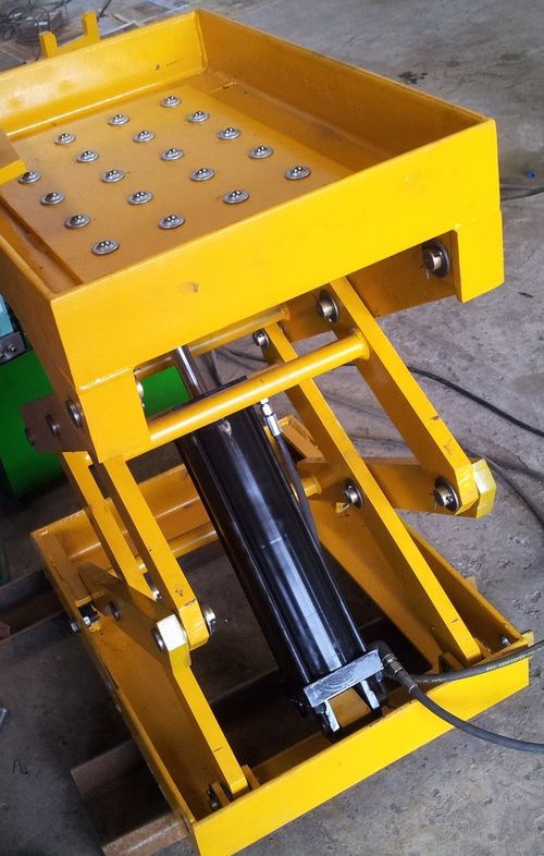 Hydraulic Scissor Table