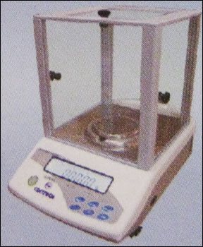 High Precision Balance With Motorized Internal Calibration