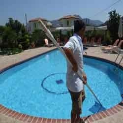 Pool Maintenance and Cleaning Services By Mom Filtration
