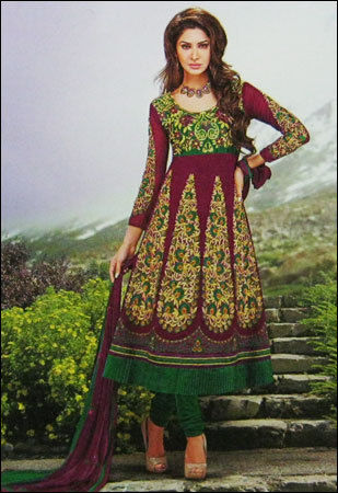 Fashionable Salwar Kameez