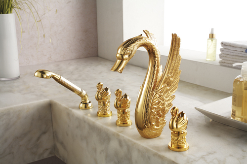 Swan Faucet For Bathtub By Mr.Bear International Co., Ltd.
