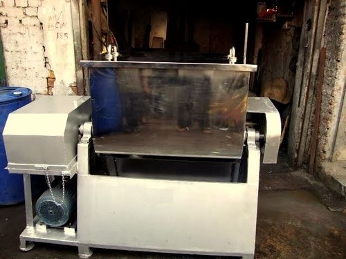 Commercial Ribbon Blender