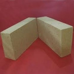 Low Iron Refractory Brick