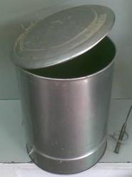 Galvanized Iron Peddle Dustbins