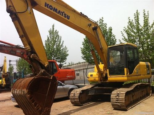 Used Komatsu Excavator (Pc220-7)