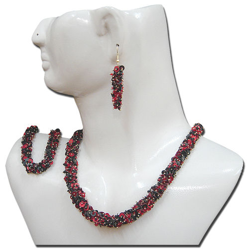 Glass Beaded Fancy Necklace Set