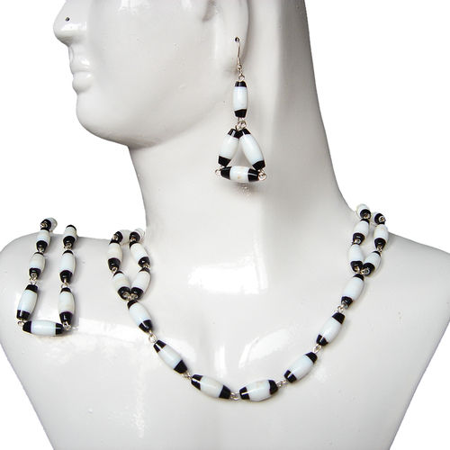 Ladies Fancy Glass Beaded Necklace Set