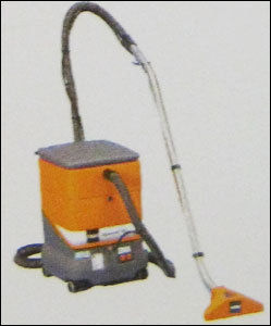 Carpet Cleaning Machine (Taski Aquamat 10))