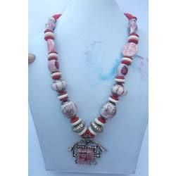 Beaded Necklace With Pendant