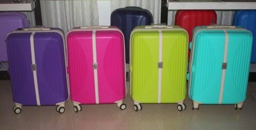 PP Injection Carry-on Zipper Trolley Wheeled Suitcase Set