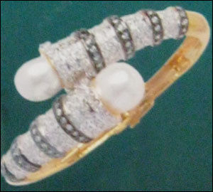 Beautiful Pearl Ring