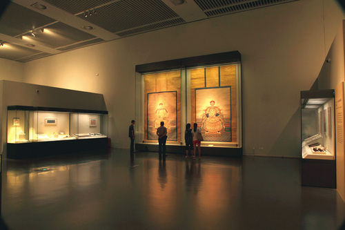 Museum Display Cases