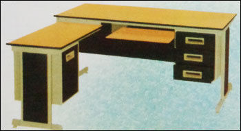 Computer Table (Uti-304)