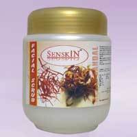 Saffron Facial Scrub