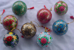 X Mass Balls