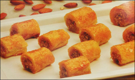 Dry Fruit Baklava Rolls