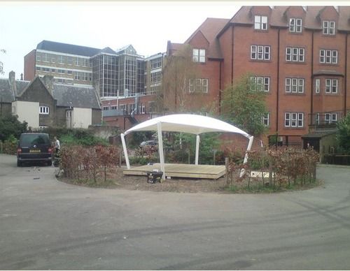 Outdoor Gazebo Tents Dimension(L*W*H): L X B X H- 2600 X 1100 X 2500 Millimeter (Mm)