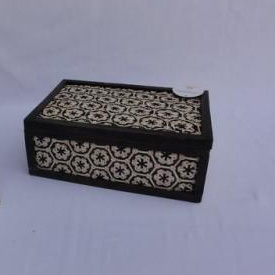 Traditional Box