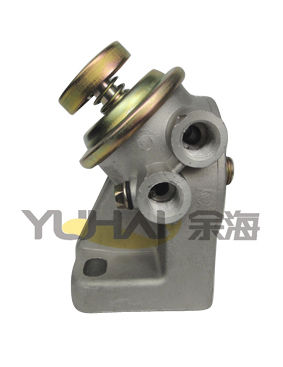 Grey Fuel Pump (Benz 0450126)